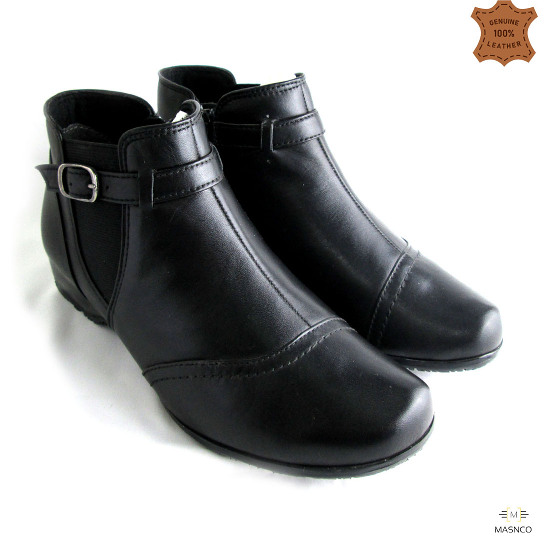 Black Ultra Comfortable Leather Boot for Women’s