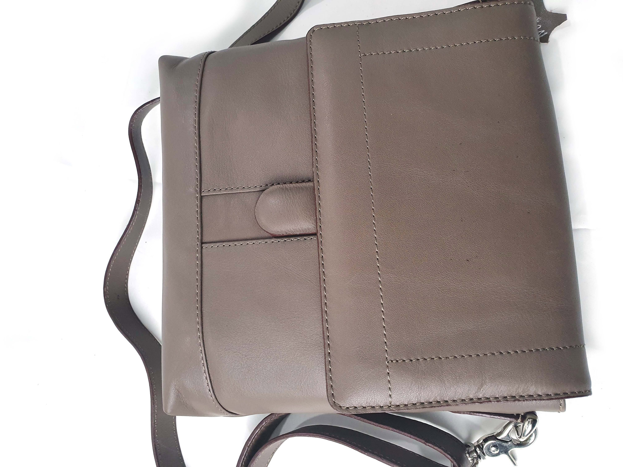 GENUINE LEATHER MESSENGER BAG