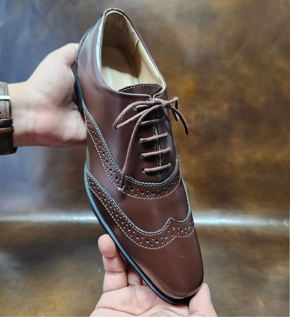 Semi Brogue Shoe in Dark Brown