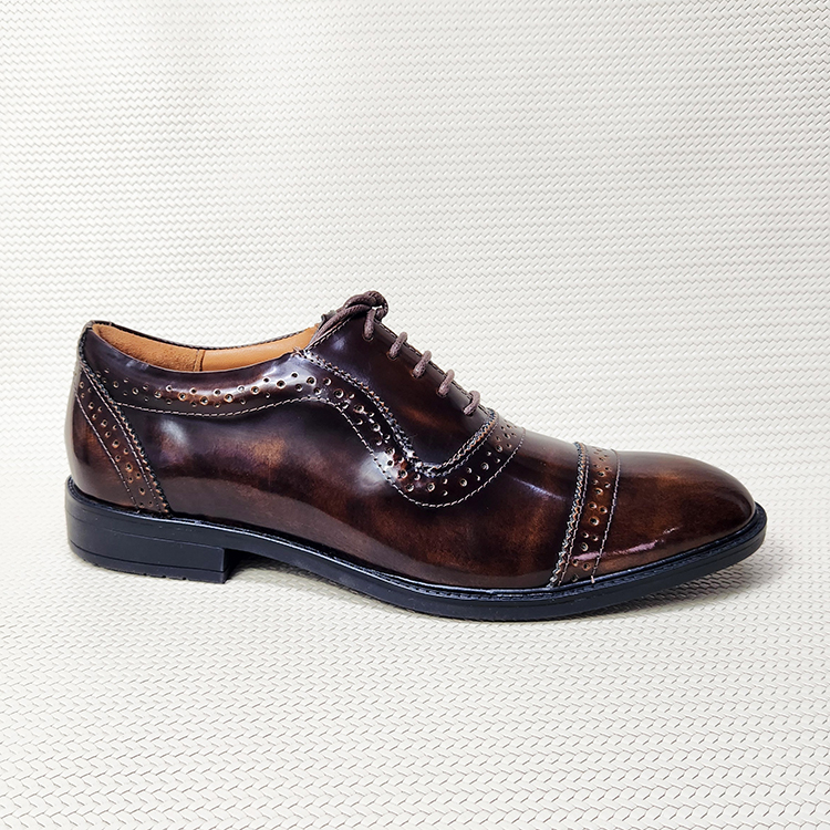 Men’s Party Shoe in Premium Brush-Off Shoe