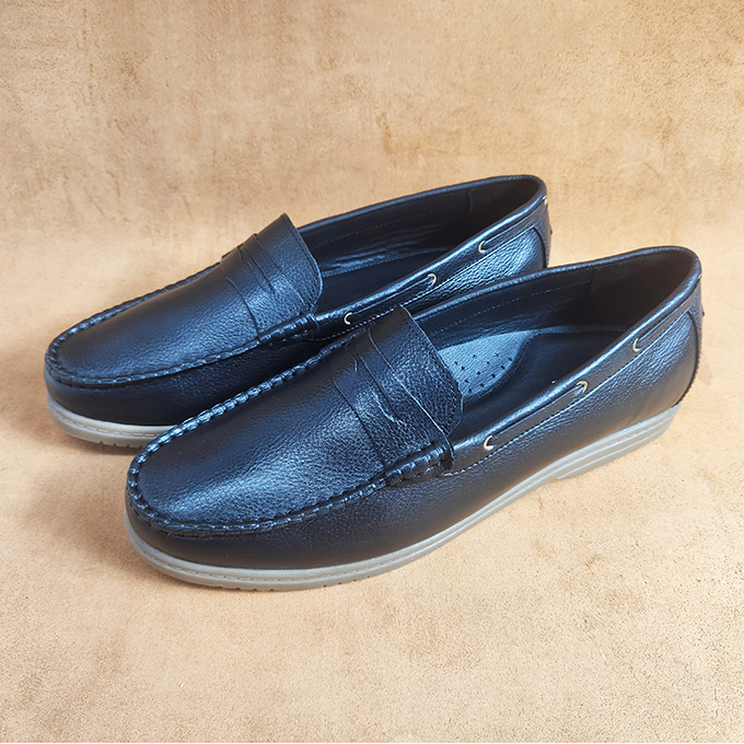 Comfortable Leather Loafer