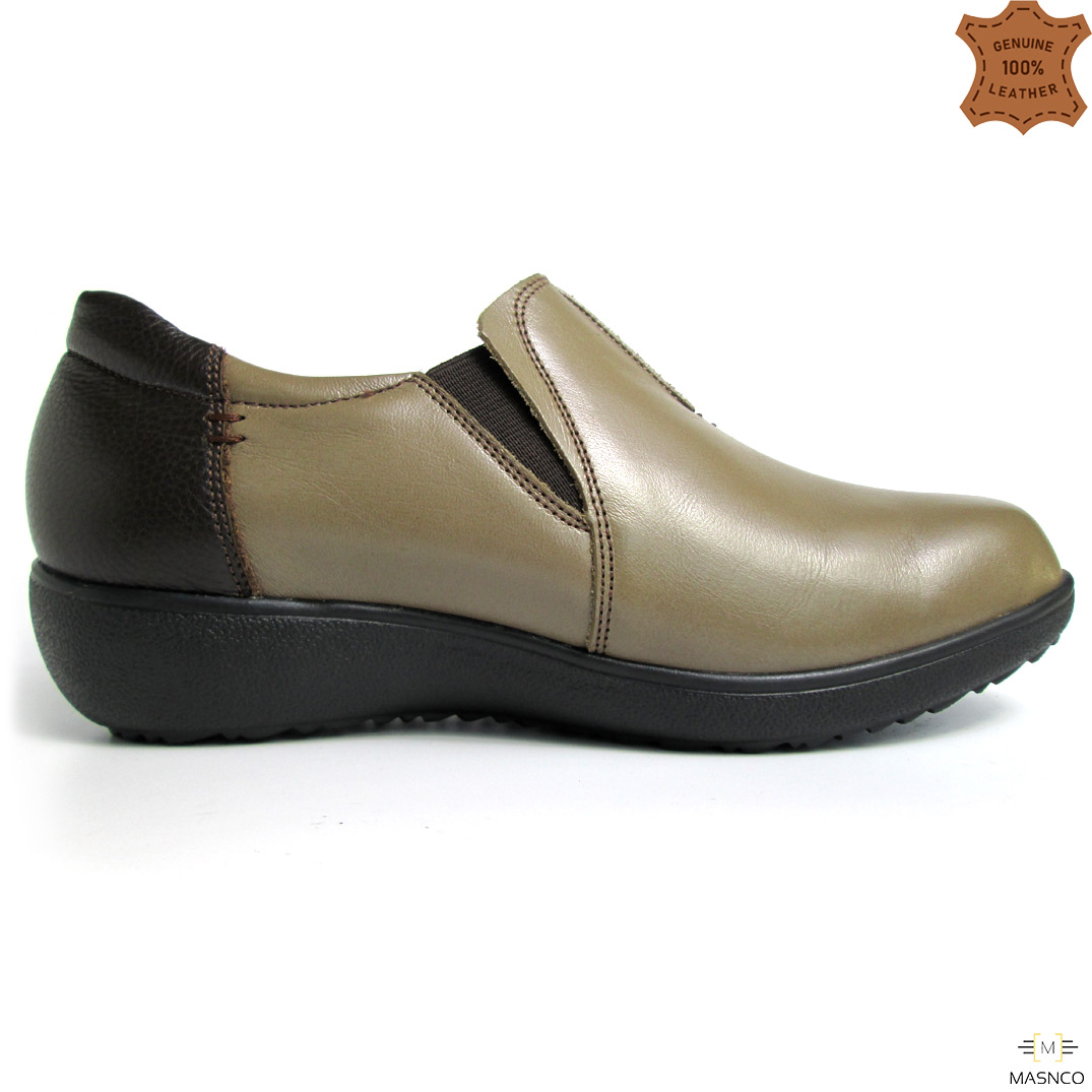 Two Tone Toe Loafers for Women
