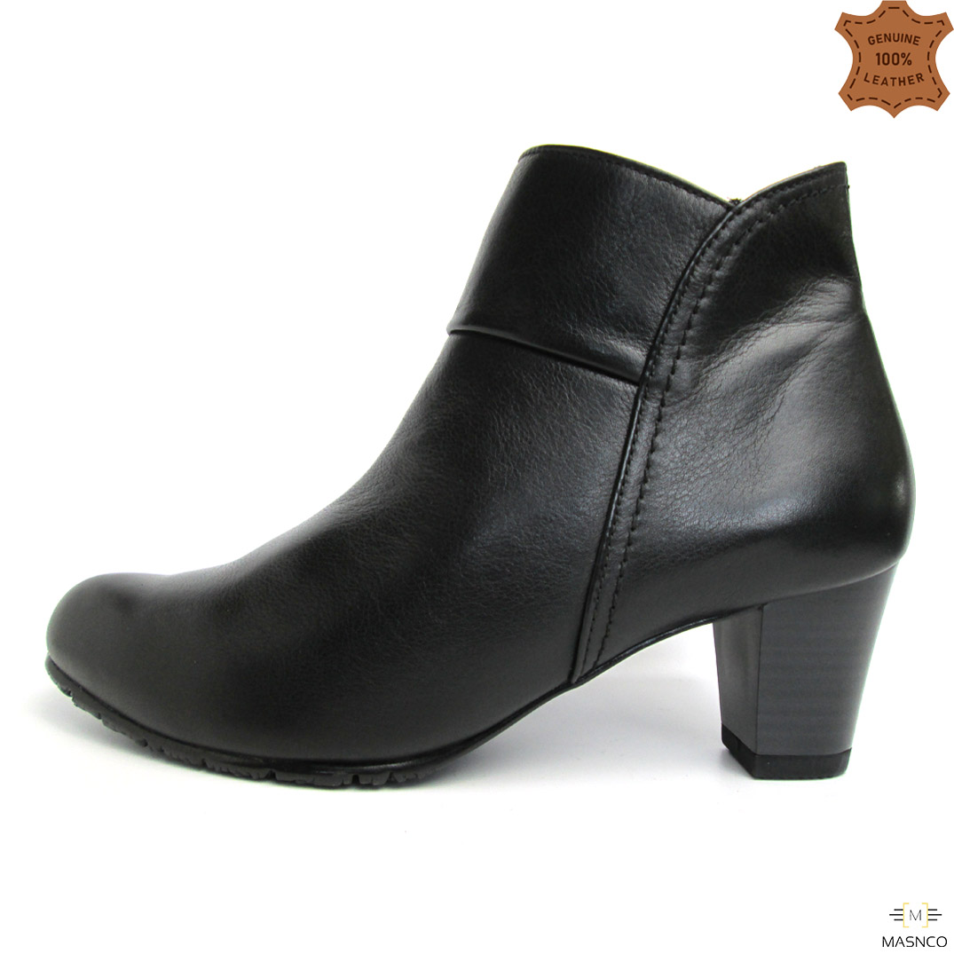 Block Heel Leather Boots (Black)
