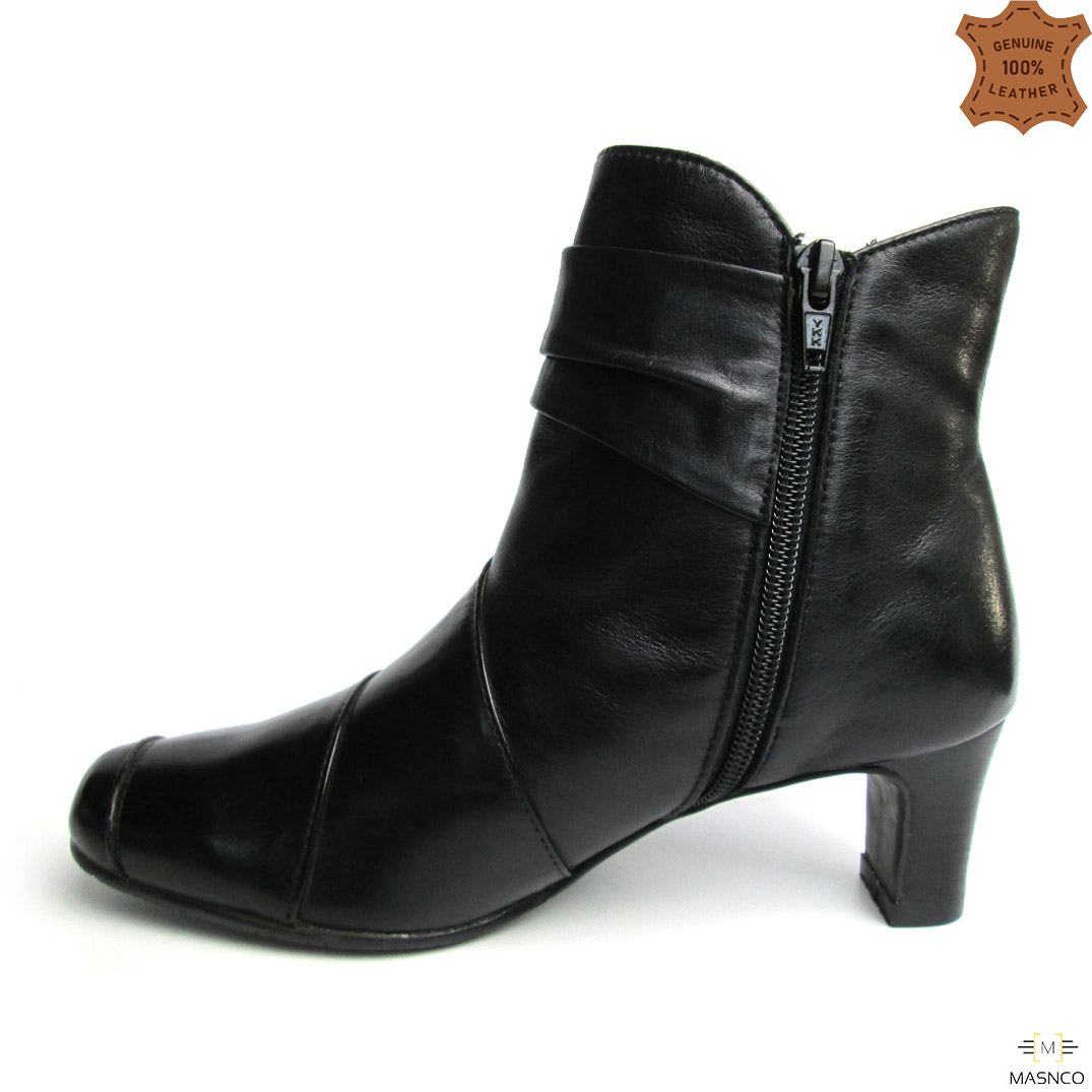 Leather Boot With Buckles for Women (Black)