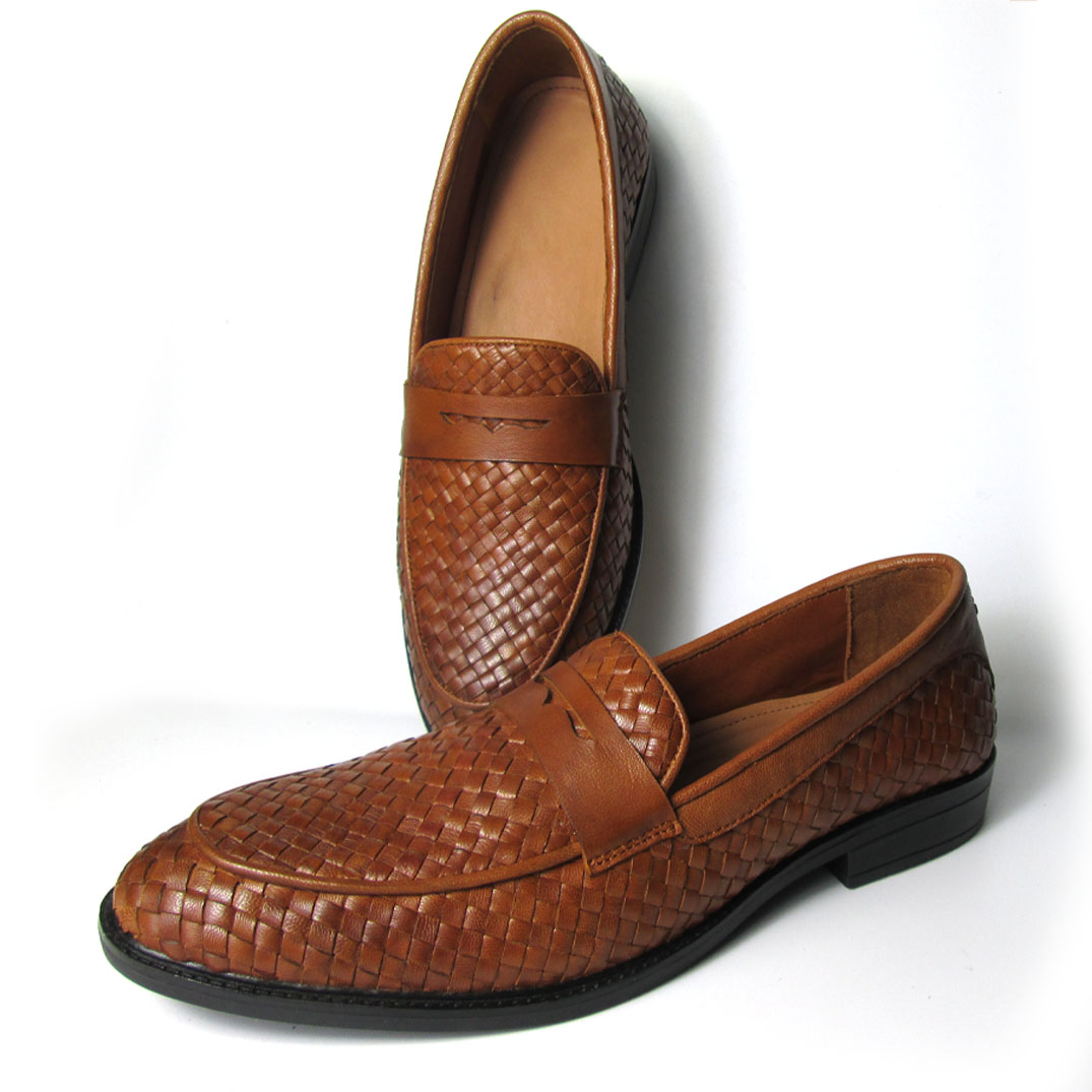 Brown hand Braided Leather Shoe