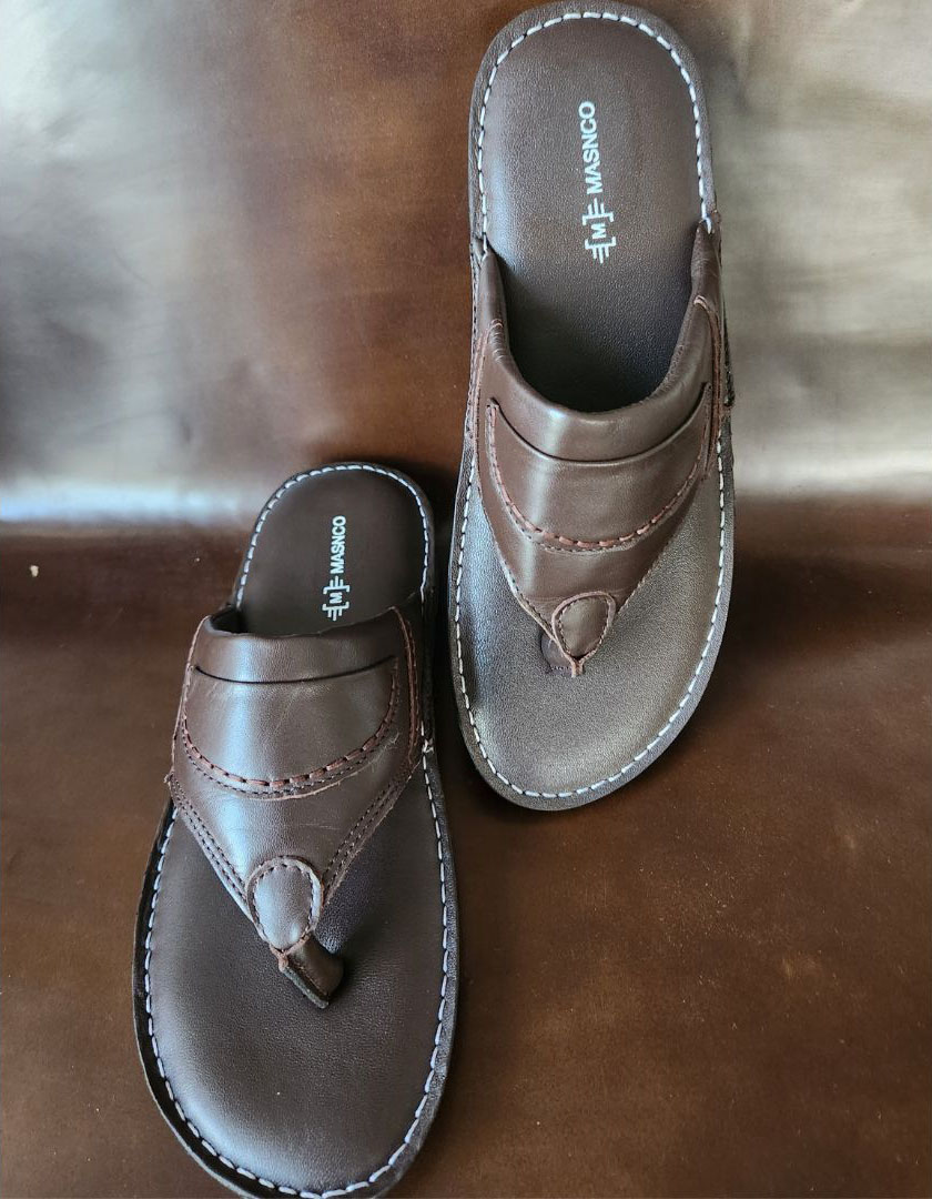 Lightweight Leather Sandal in Dark Brown
