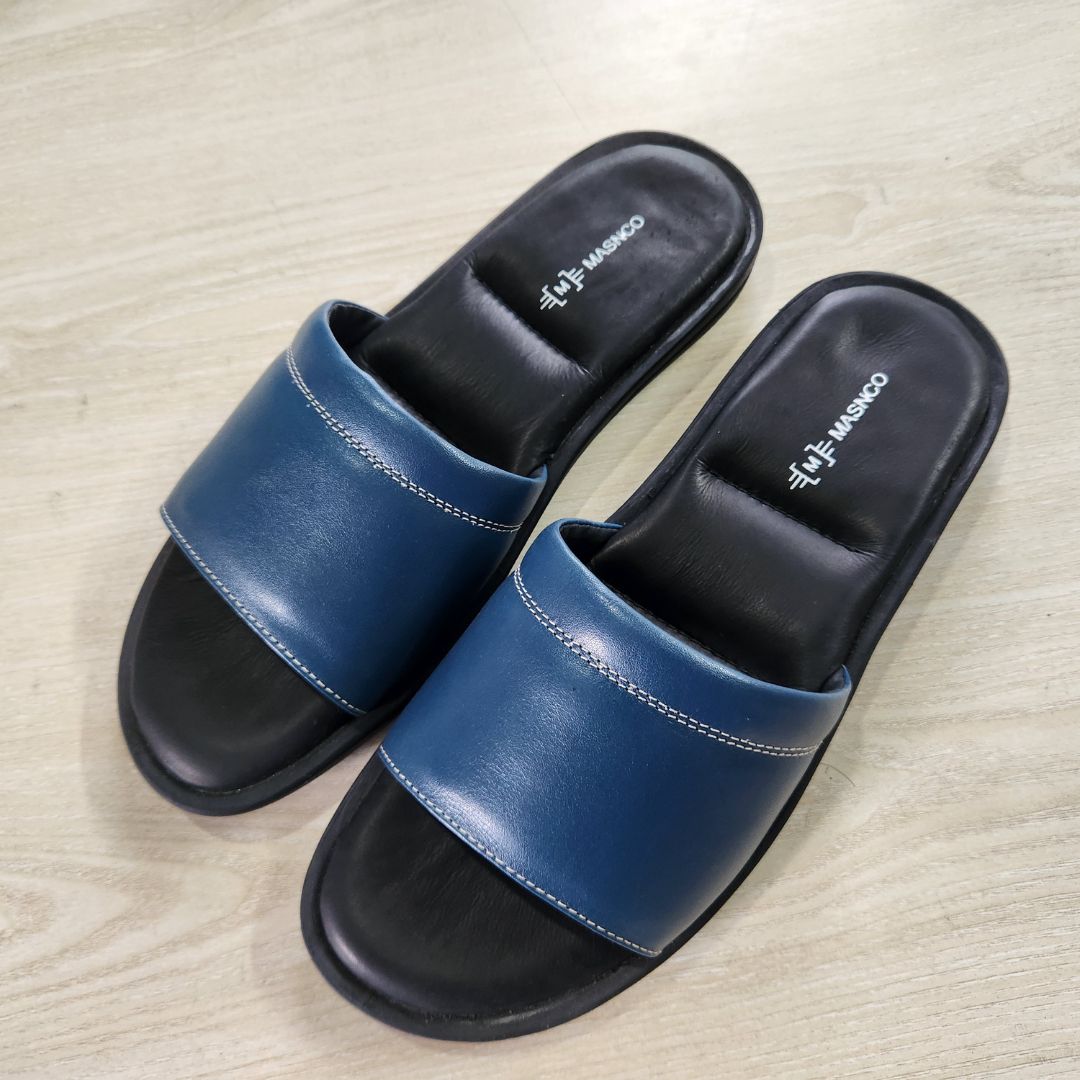 Leather Slider with maximum comfort in Blue