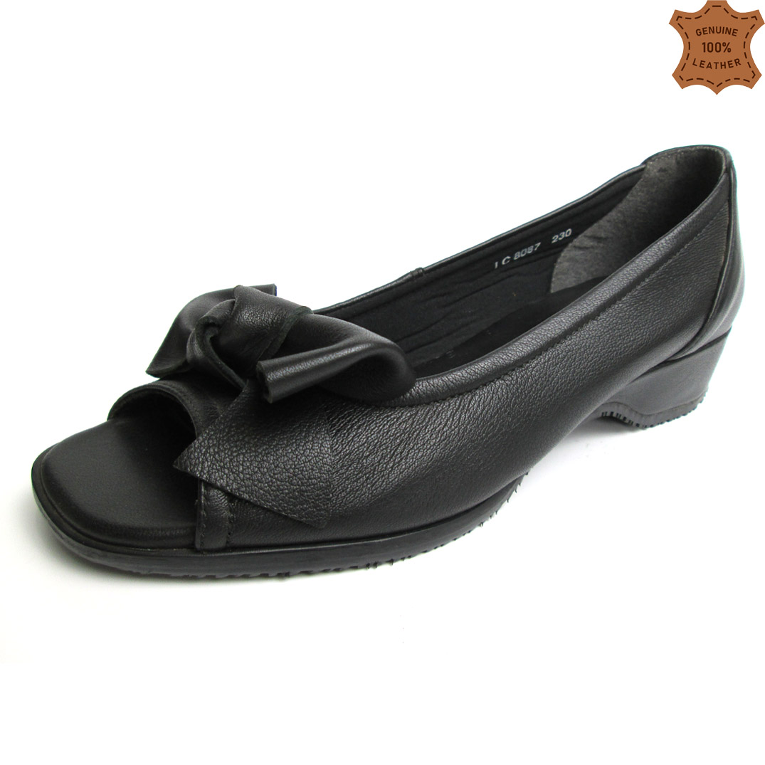 Leather Pumps Shoe (Black)